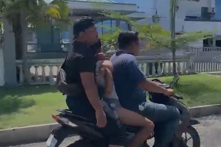 Wanita di Medan Ditodong Perampok Saat Naik Angkot, Uang Rp 5 Juta dan Ponsel Raib  