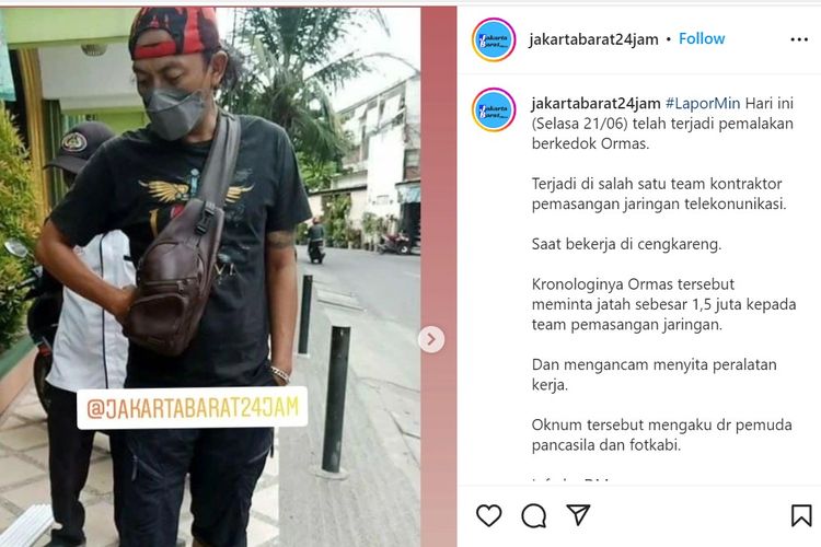 Petugas provider internet yang sedang memperbaiki jaringan kabel di kawasan Cengkareng, Jakarta Barat, mengaku diperas oleh orang yang mengaku bagian dari organisasi masyarakat (ormas), Selasa (21/6/2022).