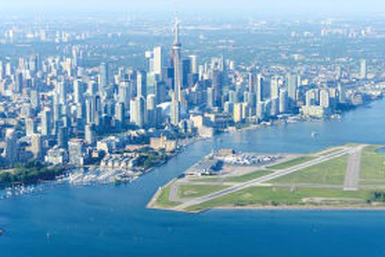 Billy Bishop Toronto City Airport, Canada