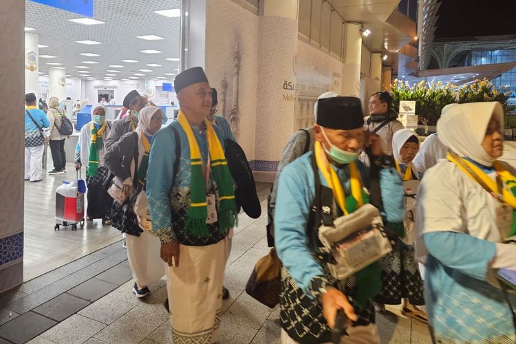 12 Kloter Jemaah Haji di Madinah Akan Mulai Memasuki Makkah