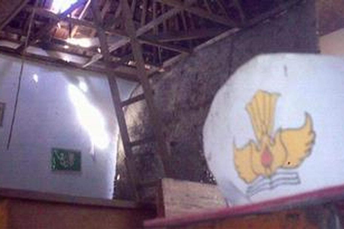 Ilustrasi: Sekolah rusak