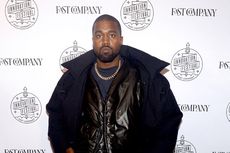 Keluarga George Floyd Berencana Gugat Kanye West, Ada Apa?