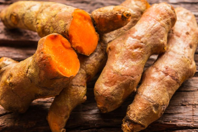 Rimpang tanaman kunyit