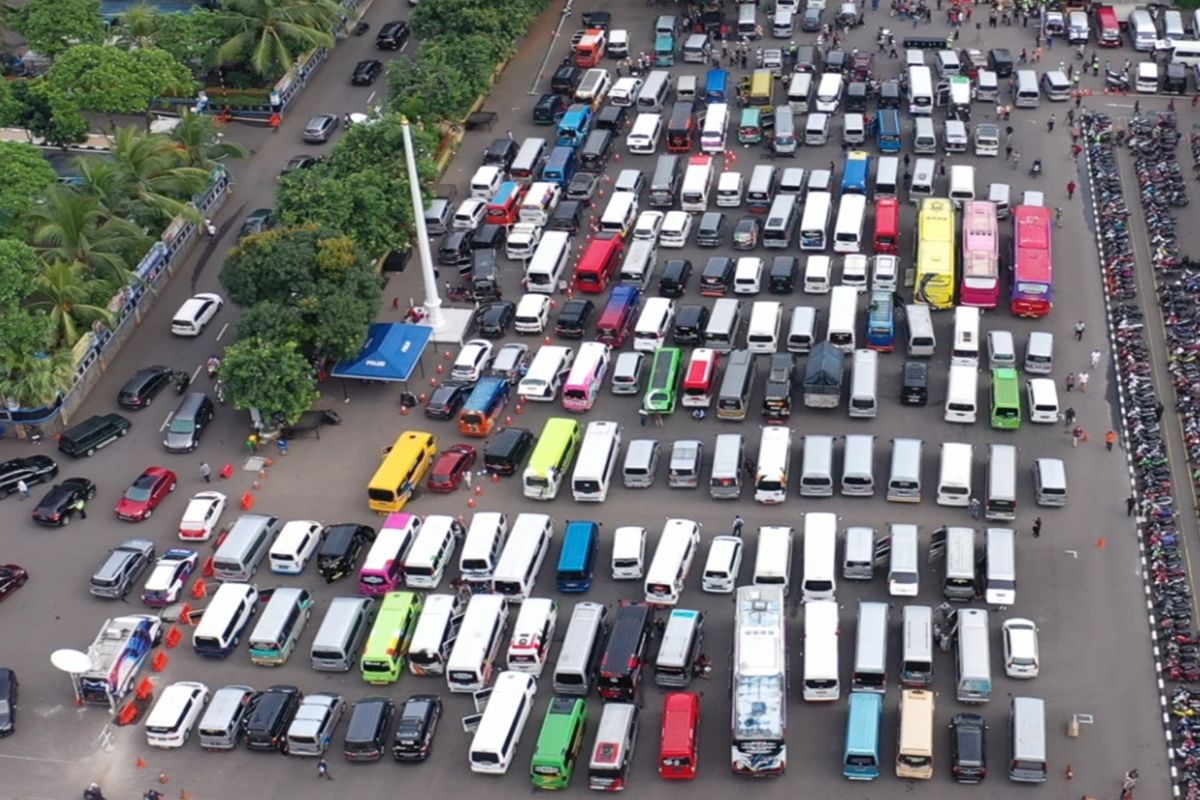 Polda Metro Jaya berhasil amankan ratusam travel gelap