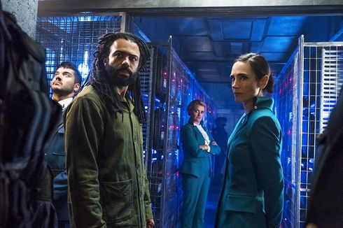 4 Alasan Menarik Serial Snowpiercer Wajib Ditonton