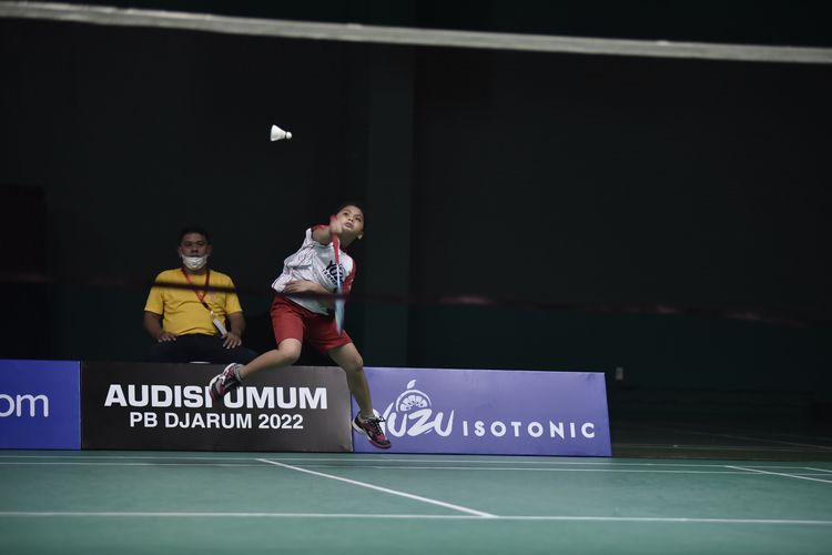 Adeline Abigail saat menjalani screening tahap pertama Audisi Umum PB Djarum 2022 di GOR Djarum, Jati, Kudus, Rabu (19/10/2022) pagi WIB.