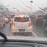 Jakarta Hujan Deras, Tol Dalam Kota Macet Jumat Pagi