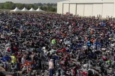 Parade 3.497 Harley-Davidson Cetak Rekor Dunia 