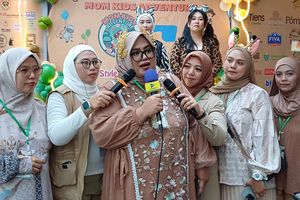 Cerita Ibu-ibu 'Influencer' Raup Jutaan Rupiah dari Hobi Jalan-jalan