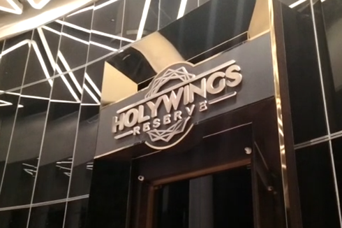 Usai Izin Usahanya Dicabut, Holywings Senayan Tutup dan Disegel