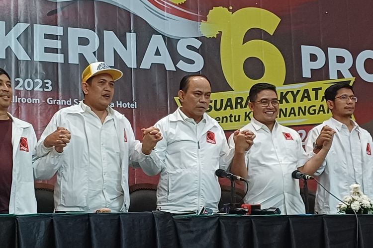 Ada Projo Dukung Ganjar, Budi Arie: Kasian Capresnya Pakai Barang KW 4