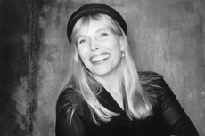 Lirik dan Chord Lagu Both Sides Now - Joni Mitchell