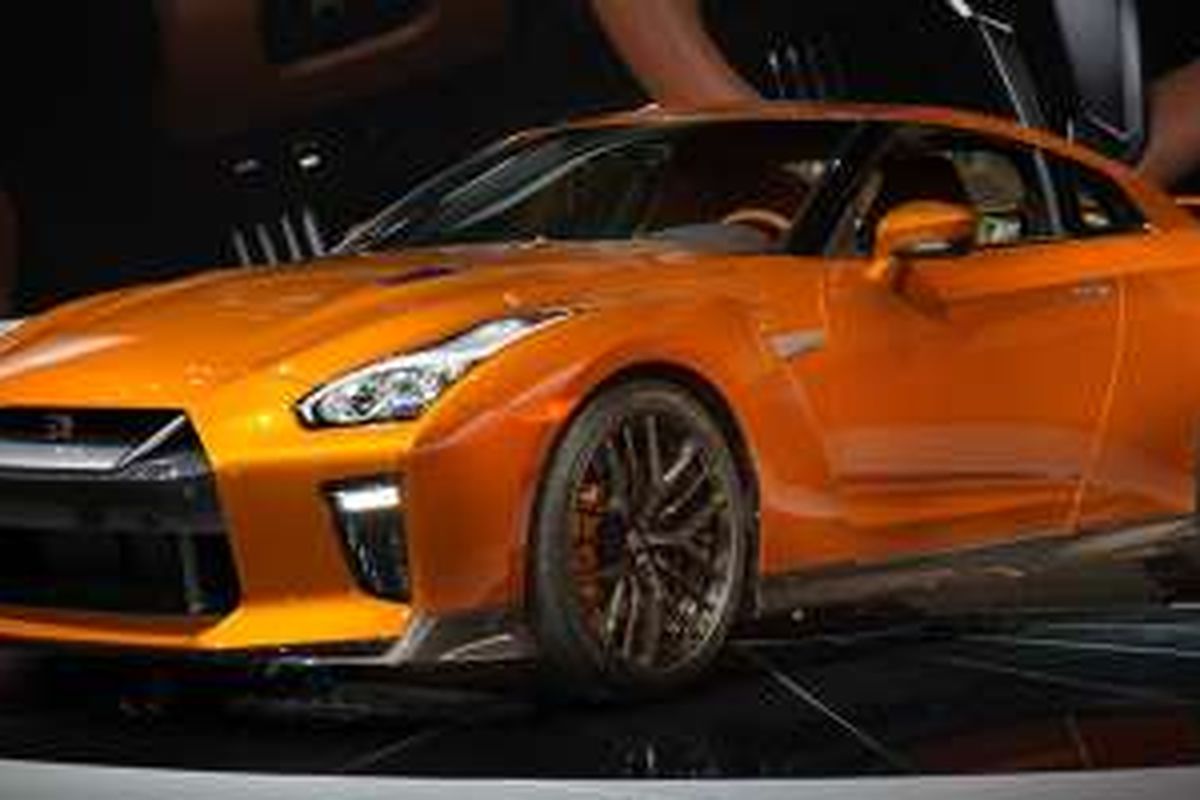 Nissan GT-R 2017 mendebut di New York Auto Show pada Maret 2016.