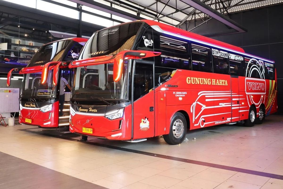 Bus baru PO Gunung Harta