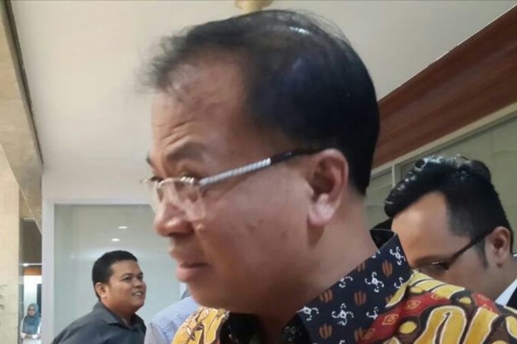 Calon Ketua Dewan Audit Otoritas Jasa Keuangan (OJK) Ahmad Hidayat