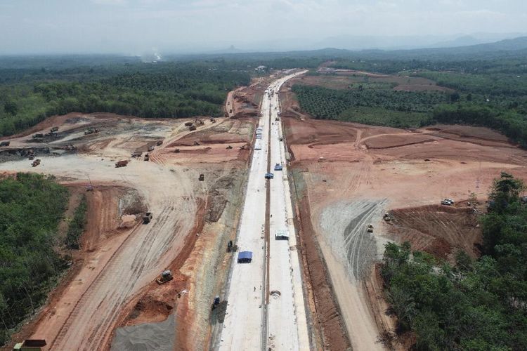 Ruas Lubuk Linggau-Curup-Bengkulu Seksi 1 Bengkulu-Taba Penanjung pada koridor pendukung Tol Trans Sumatera, Palembang-Bengkulu.