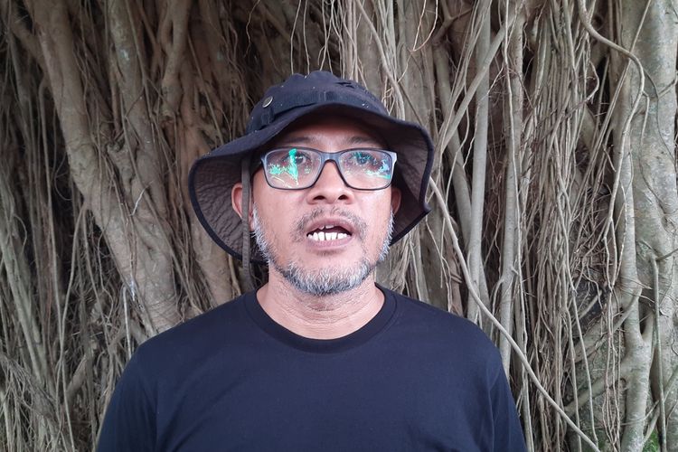 Aktivis Lingkungan, Eko Arifianto bicara terkait tambang ilegal saat ditemui di Pendopo Rumah Dinas Bupati Blora, Kamis (1/12/2022)