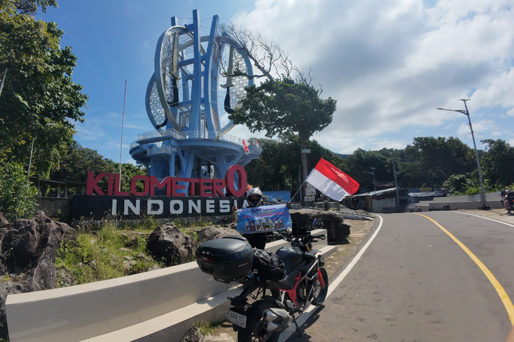 Made Angga berhasil lakukan solo touring sejauh 6.500 Km dari Jakarta sampai 0 Km Sabang pulang pergi.