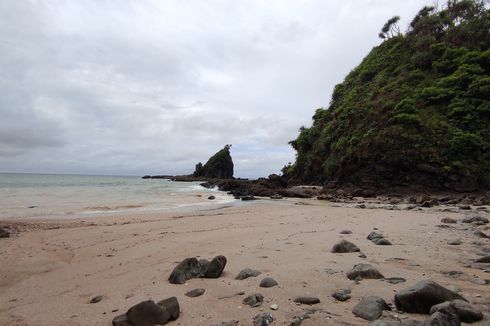 Pantai Pesewan Gunungkidul yang Tersembunyi, Rute ke Sana Cukup Menantang