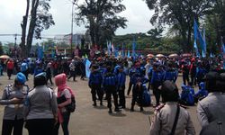 Salurkan Hasrat Demonstrasi, Pemprov Jabar Gelar Acara Kreativitas untuk Buruh