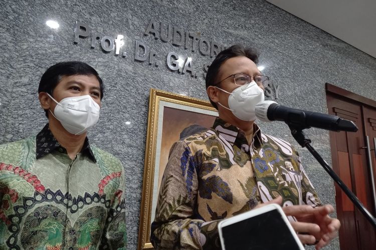 Menteri Kesehatan Budi Gunadi Sadikin dan Wakil Menteri Kesehatan Dante Saksono di Kemenkes, Kuningan, Jakarta Selatan, Jumat (10/6/2022).