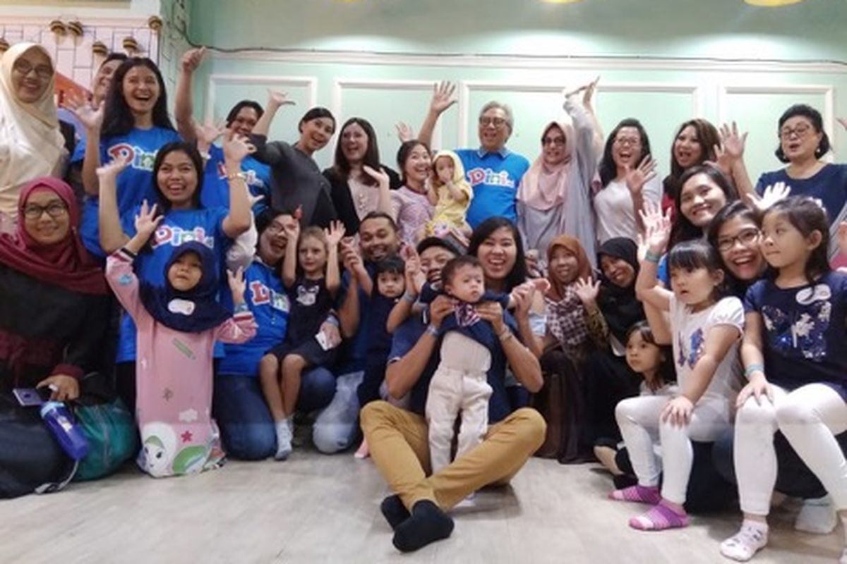 Peserta Seminar dan pembicara launching website www.dini.id mengangkat tema Deteksi Dini Speech Delay di Jakarta (31/8/2019). 