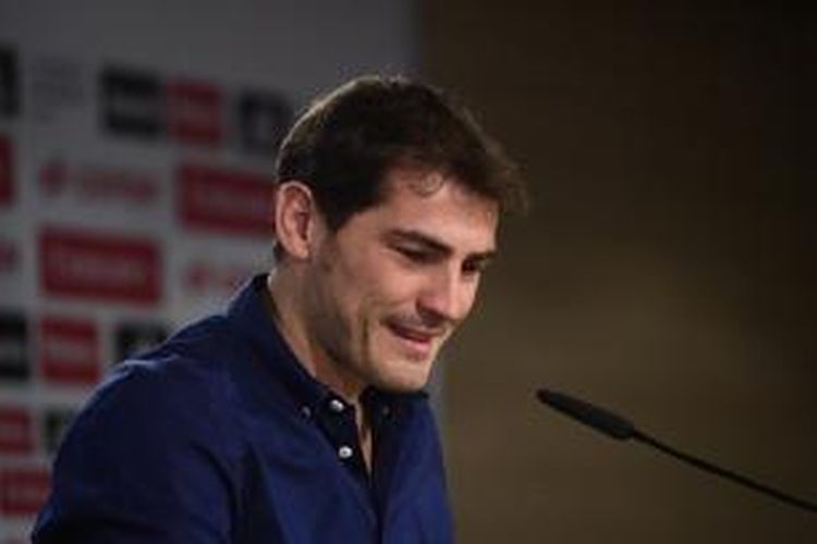 Iker Casillas akan meninggalkan Real Madrid pada musim panas 2015.