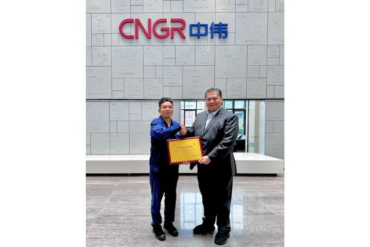Menteri Koordinator (Menko) Bidang Perekonomian Airlangga Hartarto mengunjungi fasilitas industri terintegrasi CNGR Advanced Material di daerah Qinzhou, China.
