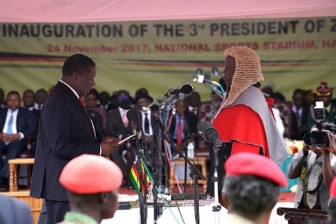 Emmerson Mnangagwa Resmi Menjabat Presiden Zimbabwe