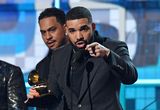 Bela The Weeknd, Drake Sebut Grammy Awards Kini Tak Penting 