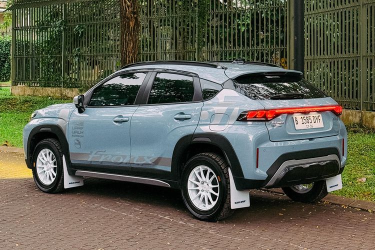 Suzuki Fronx milik Den Dimas 