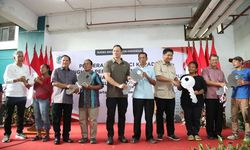 Relokasi Warga Kolong Jalan Tol, Mendagri Harap Pemda Lain Ikut Bergerak Tangani Permasalahan Hunian