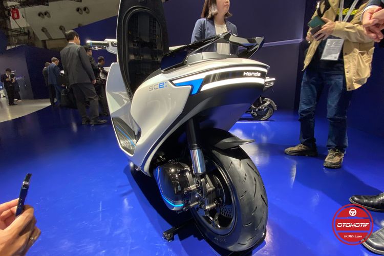 Penampakan Skuter Listrik Konsep Honda SC e: Concept Di Japan Mobility Show 2023