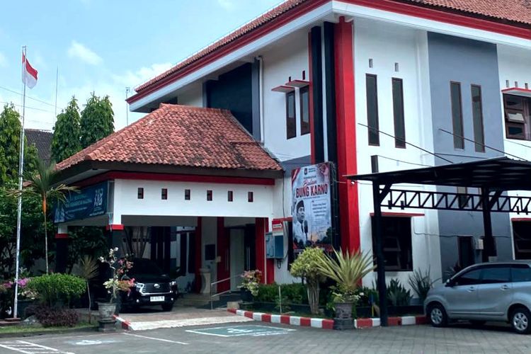 Ruang Fiskal Sempit, Pemkot Blitar Pangkas Nilai Bantuan Beras untuk Warga Miskin