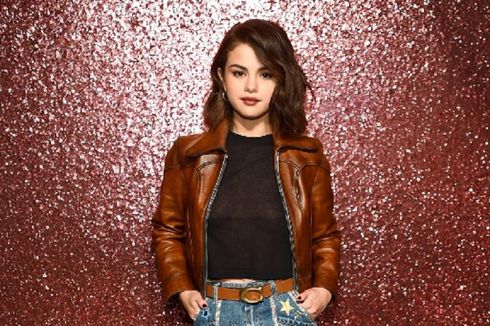Selena Gomez Jalani Transplantasi Ginjal