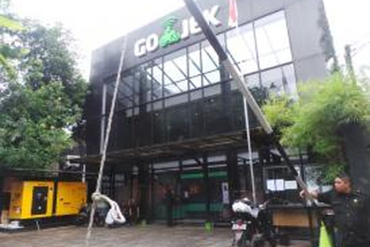 Kantor Pusat Go-jek di Kemang, Mampang Prapatan, Jakarta Selatan. Jumat (18/12/2015)