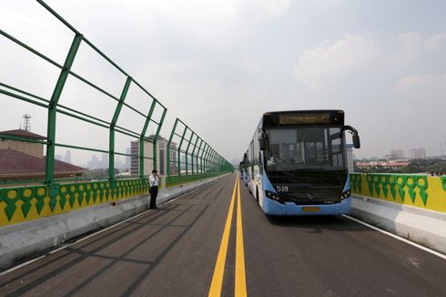 Besok, Selama Sehari Masyarakat Gratis Naik Transjakarta Koridor 13