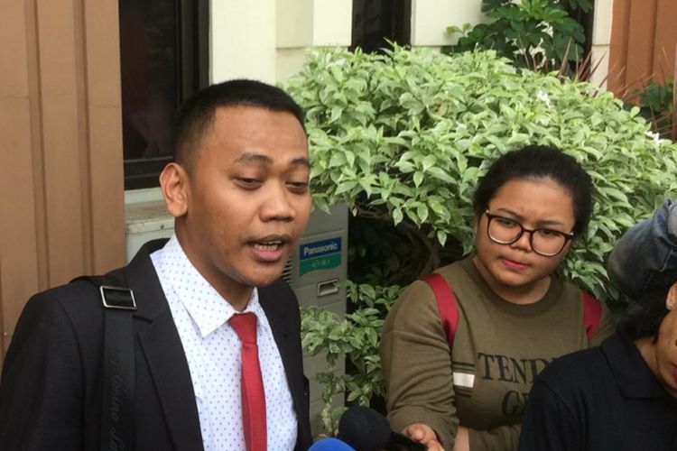 Tim kuasa hukum Nikita Mirzani, Usman Asgar saat ditemui di Pengadilan Agama Jakarta Selatan, kawasan Ragunan, Pasar Minggu, Kamis (28/2/2019).