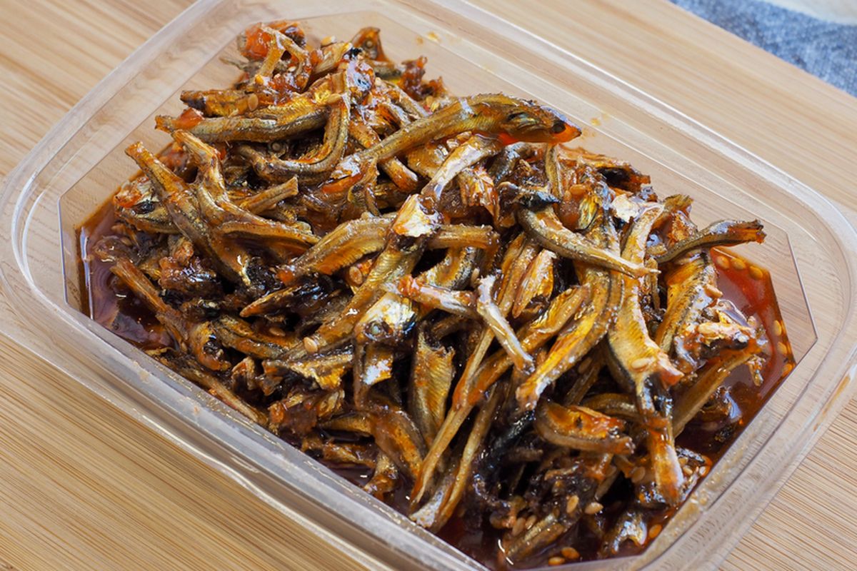 Ikan teri yang bisa diolah menjadi berbagai menu