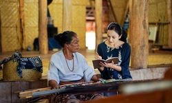 Tanah, Tangan, dan Tutur: Model Komunikasi Budaya Lokal Melawan Komodifikasi