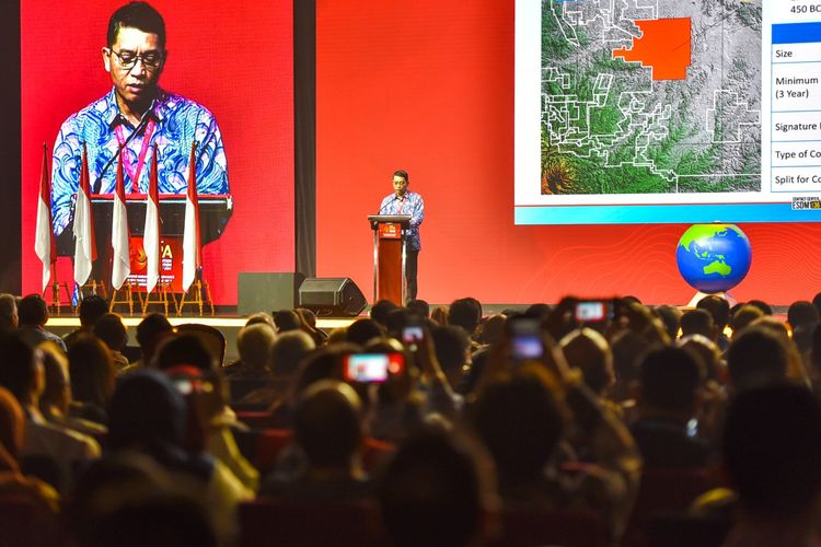 Sekretaris Jenderal Kementerian ESDM Dadan Kusdiana dalam pembukaan Indonesia Petroleum Association Convention and Exhibition (IPA Convex) 2024 di ICE BSD City, Tangerang, Banten, Selasa (14/5/2024). 