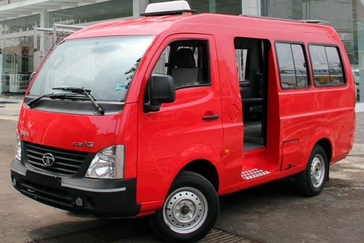 Tata Super Ace spesifikasi angkot, diklaim mempunyai banyak kelebihan dibanding angkot lain.