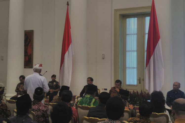 Presiden Joko Widodo menerima Forum Kerukunan Umat Beragama di Istana Bogor, Selasa (23/5/2017).