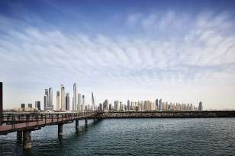 Yellow Boats adalah tur yang akan membawa Anda melihat Dubai dari perspektif berbeda, yakni laut. 