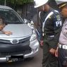 Pelat Nomor Kendaraan Biasa Pakai Stiker TNI, Bisa Bebas Tilang?
