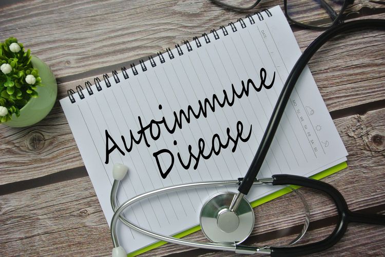 Penyakit autoimun membuat sel sehat rusak karena sistem imun secara keliru menyerang dan ini akan berlangsung seumur hidup.