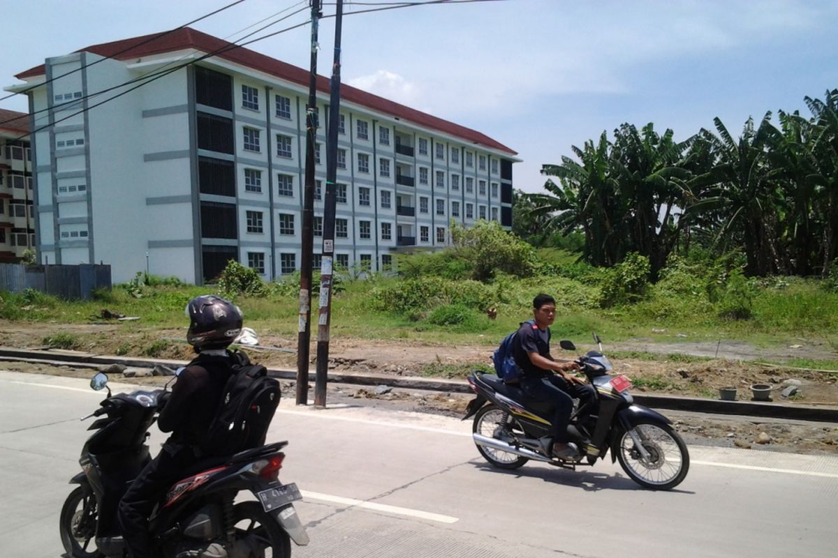 Rumah susun tenaga kerja di kebundalem Kendal. 