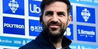 Como Menang 5 Laga Beruntun, Cesc Fabregas Bicara Catenaccio di Italia