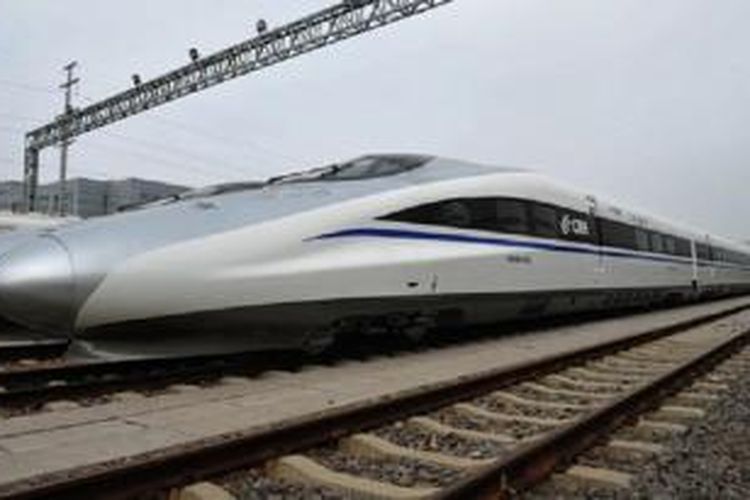 Ilustrasi. Kota-kota di Tiongkok membangun jalur kereta menuju negara-negara di Eropa.