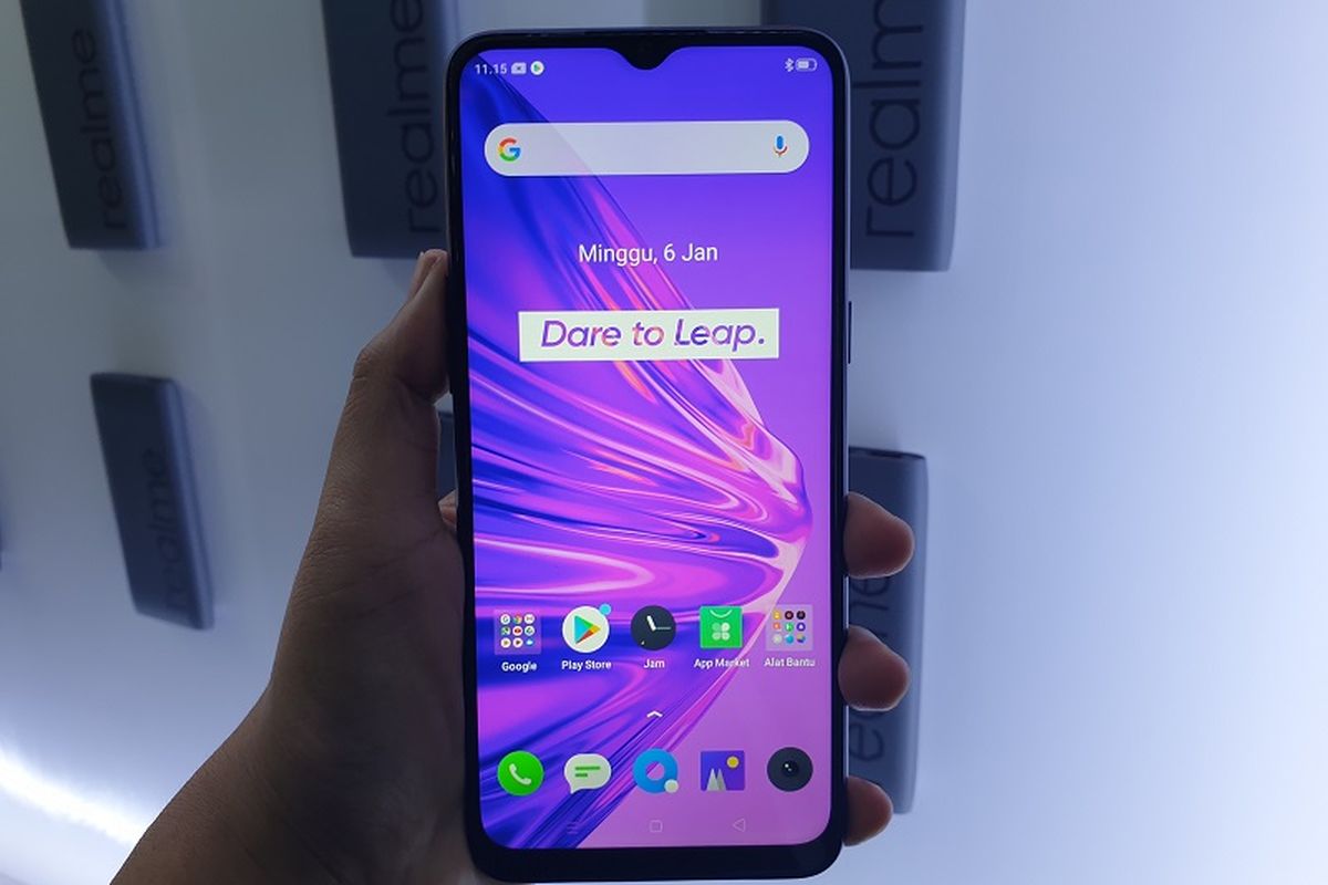 Tampak depan Realme 5 Pro